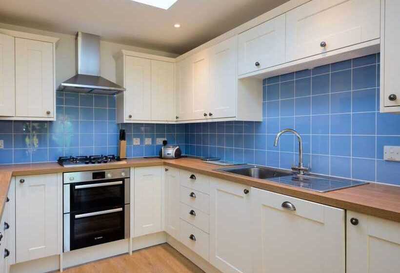 Glenconner Garden Cottage