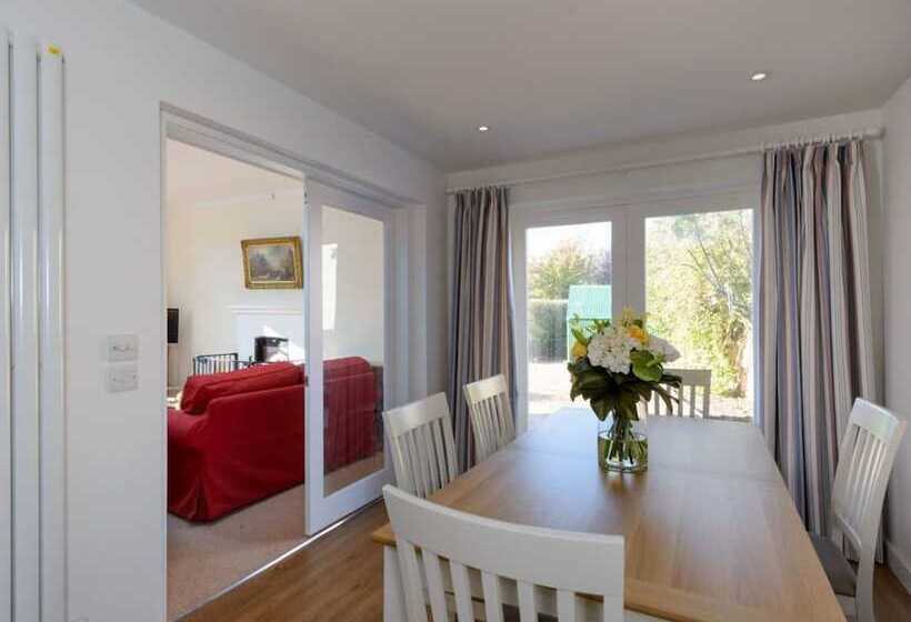 Glenconner Garden Cottage