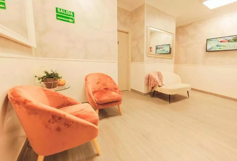 Hostal Pio Centro