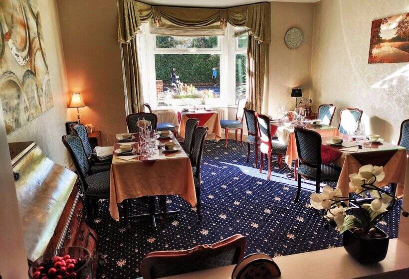 Crystal Hotel & Savour