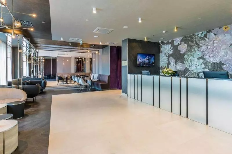 Hotell Grano Gdańsk Old Town