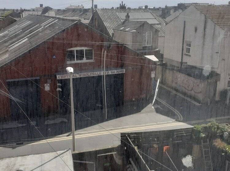 בית מלון כפרי Coastal Bay