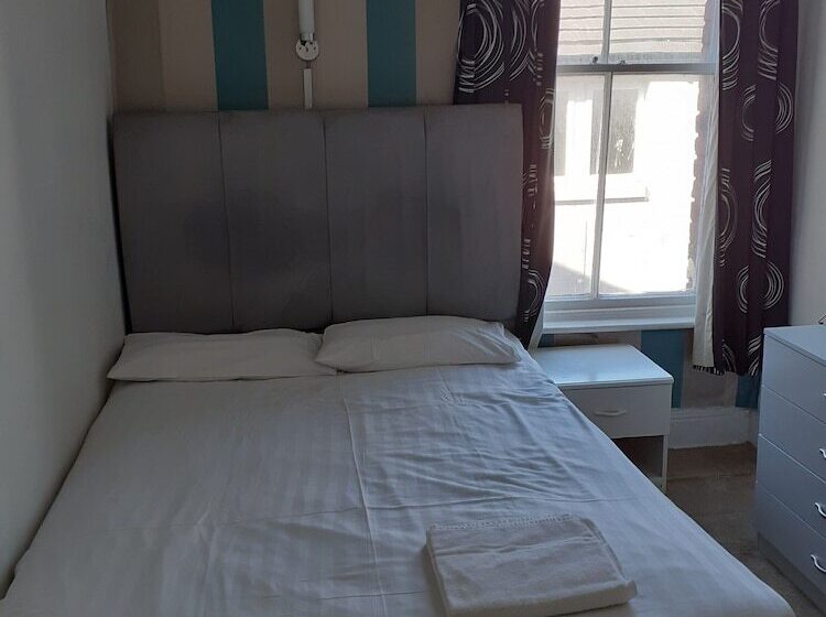 בית מלון כפרי Coastal Bay