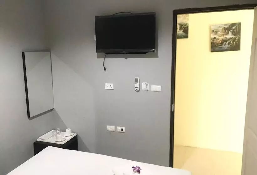 پانسیون Harrys Resiendence