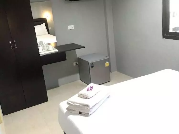 پانسیون Harrys Resiendence