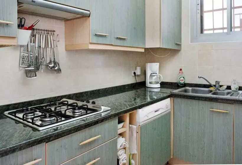 107340   Apartment In Fuengirola
