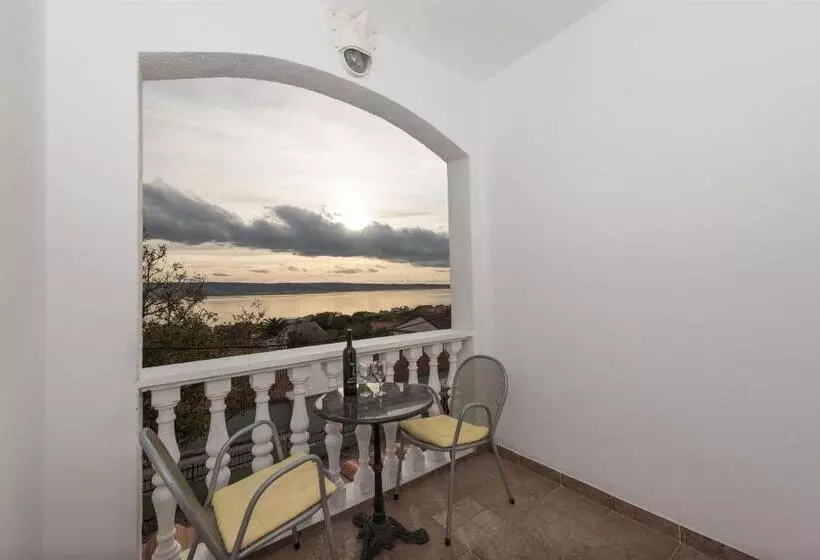 Apartments Ivan