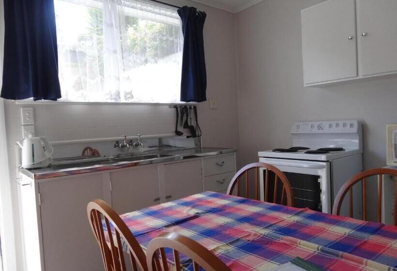 Beachside Sunnyvale Motel