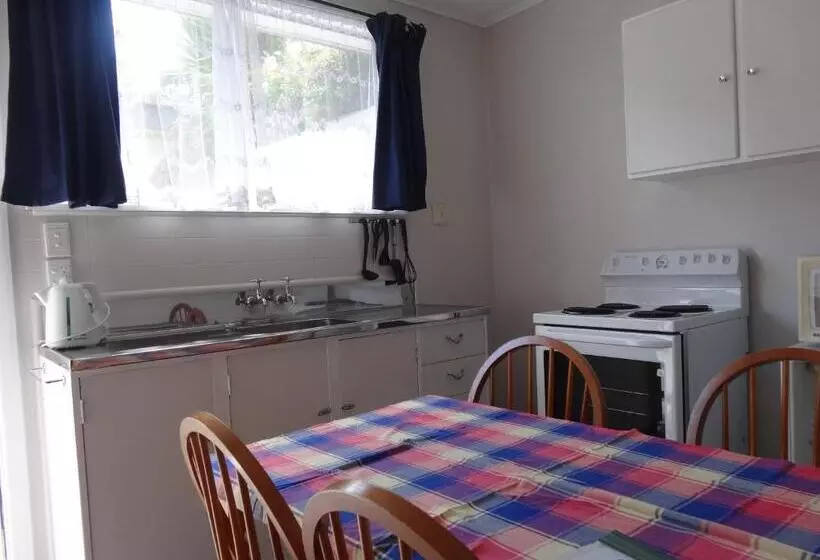 Beachside Sunnyvale Motel