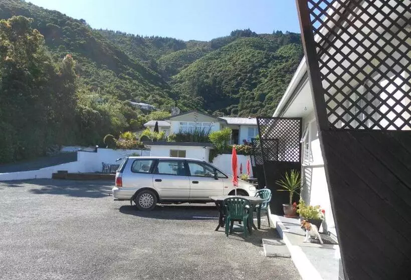 Beachside Sunnyvale Motel