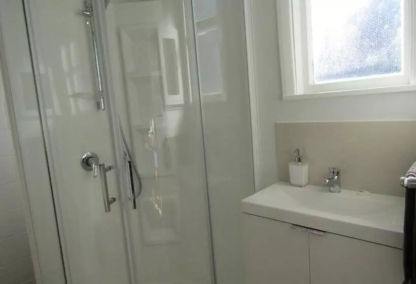 Beachside Sunnyvale Motel