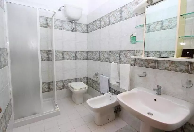 ホテル Castelvetere