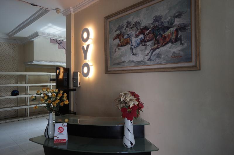 بنسيون Bless House By Oyo Rooms