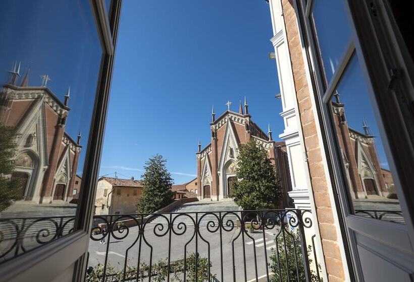 بنسيون Dimora Cordero