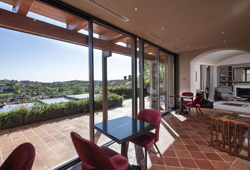 بنسيون Dimora Cordero