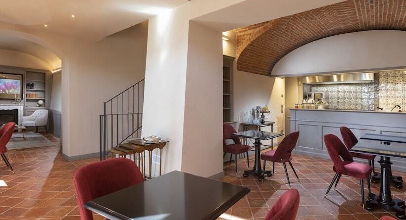 بنسيون Dimora Cordero