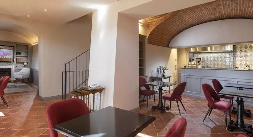 ペンション Dimora Cordero