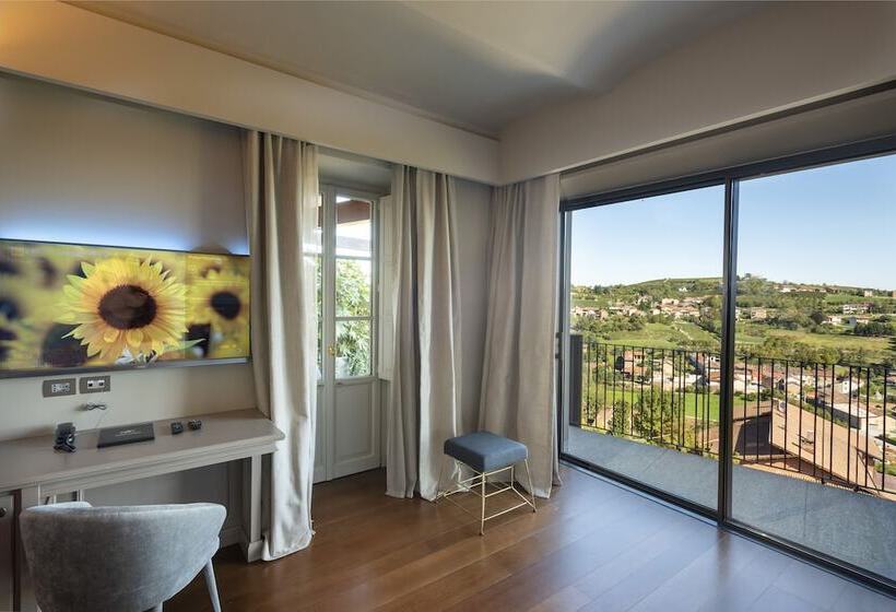 بنسيون Dimora Cordero