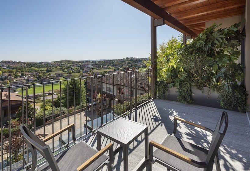 بنسيون Dimora Cordero