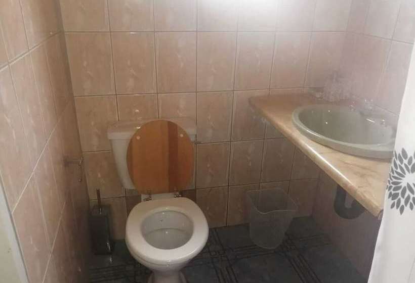 Pension (Hôtel basse catégorie) The African Rock Guesthouse