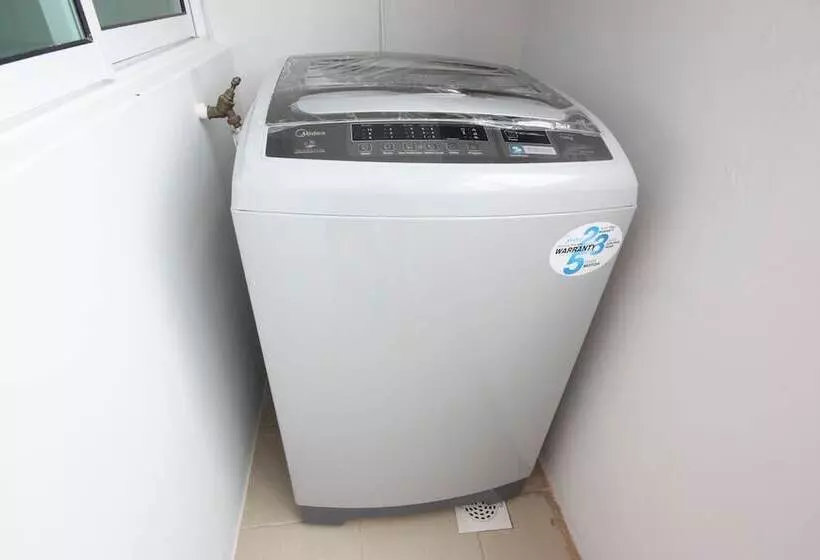 Shamrock Beach Villas Seaview 15