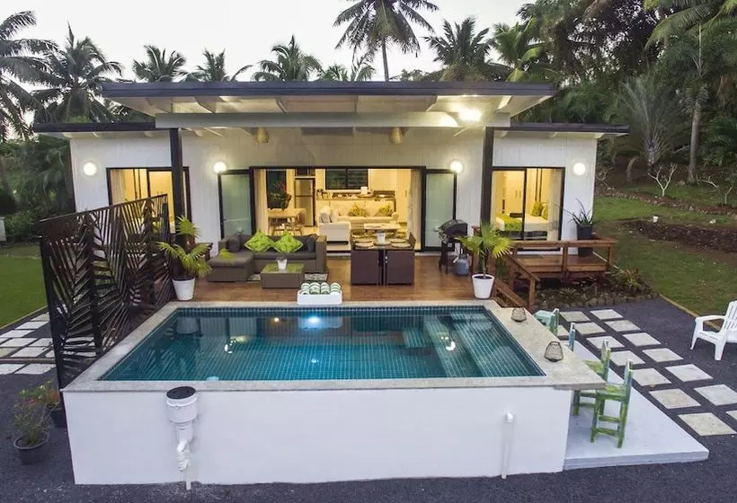 Tiarepuku Pool Villa