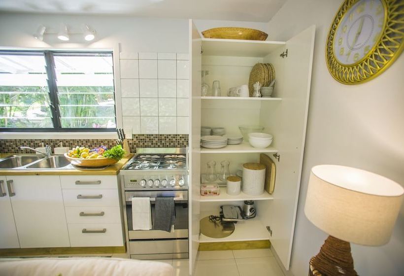 Tiarepuku Pool Villa