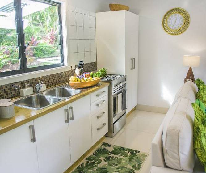 Tiarepuku Pool Villa