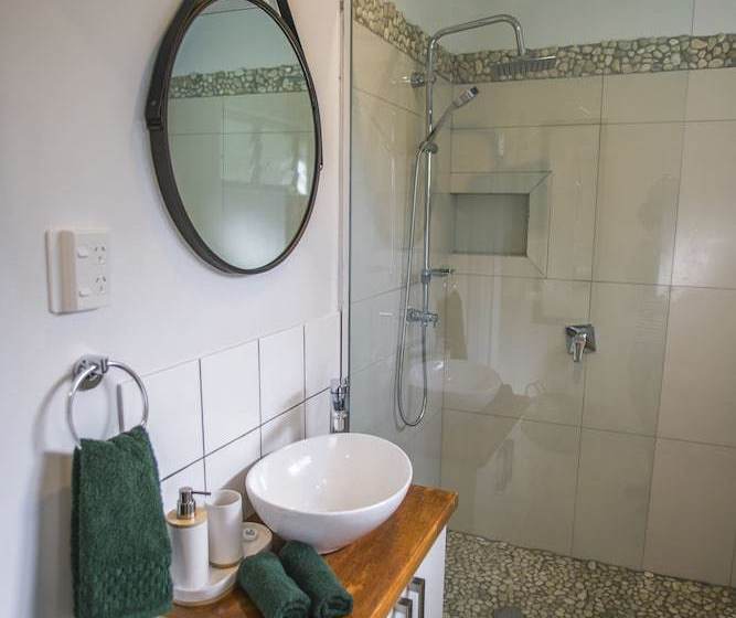 Tiarepuku Pool Villa