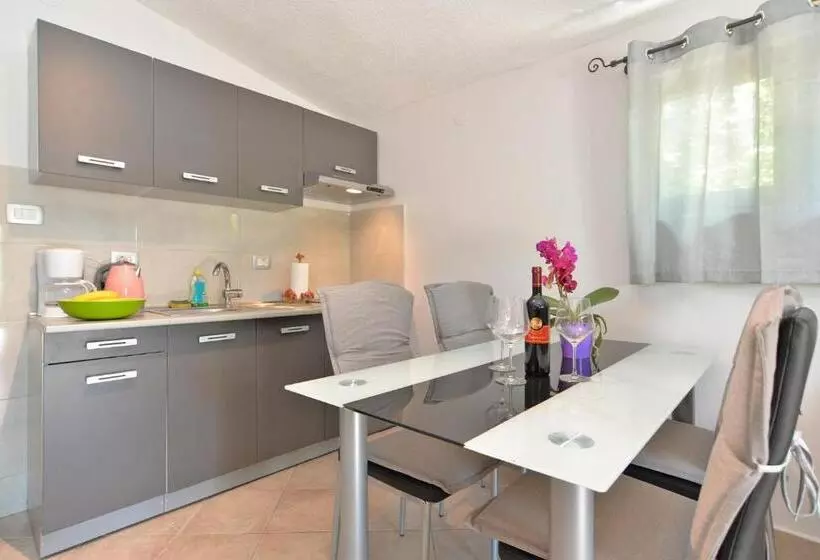Apartment Vesna 1642