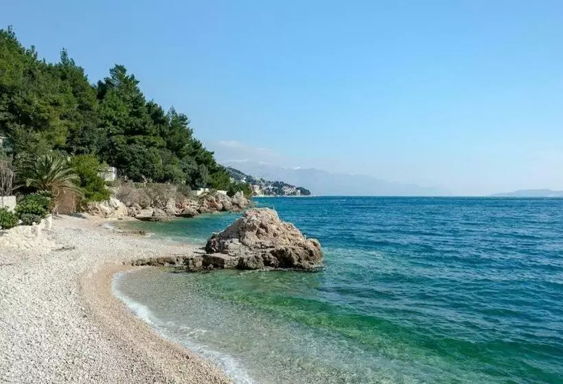 Apartmani Jelena