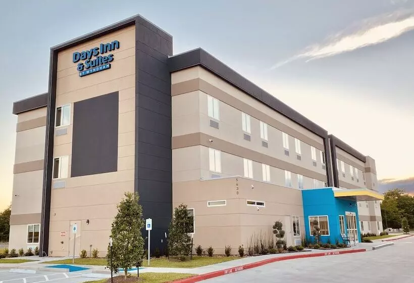 هتل Days Inn By Wyndham Beaumont West I10 Walden