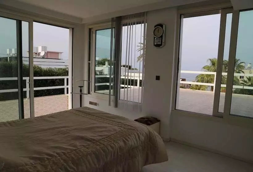 Villa Eden By Amy Villas