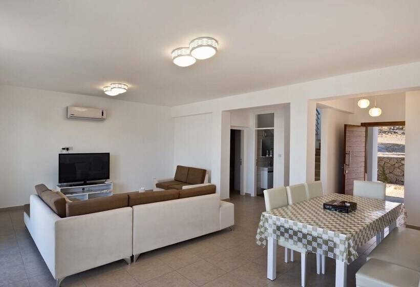 Villa Eden By Amy Villas