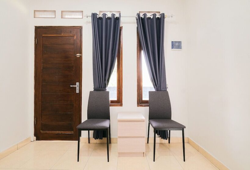 Отель Oyo 2118 Fh Stay