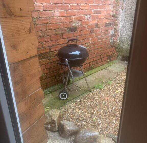 پانسیون Guesthouse La Villae