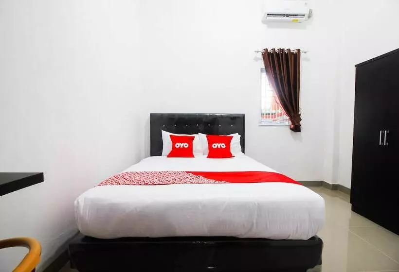 ホテル Oyo 1653 Fajar Residence