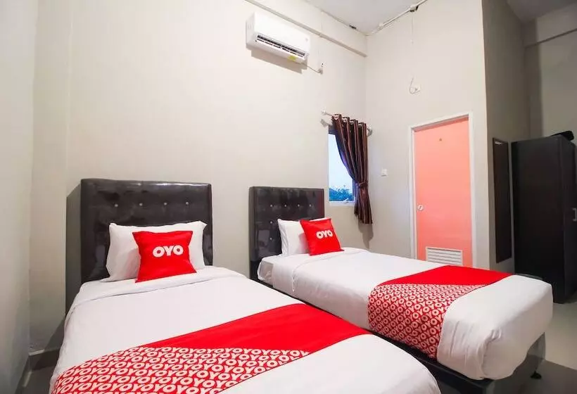 ホテル Oyo 1653 Fajar Residence