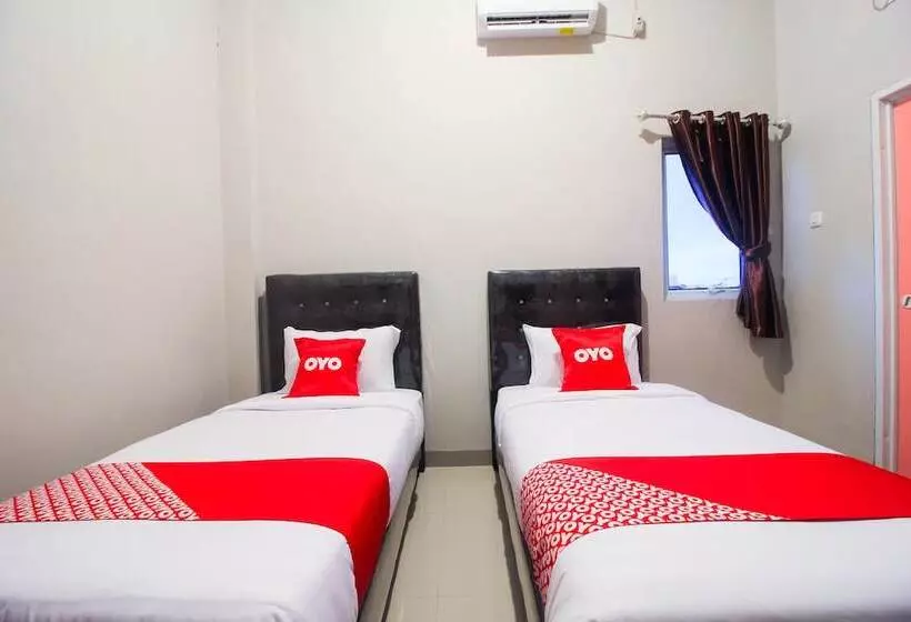 ホテル Oyo 1653 Fajar Residence