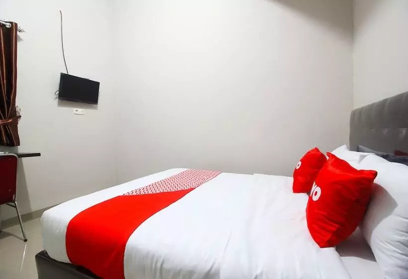 ホテル Oyo 1653 Fajar Residence