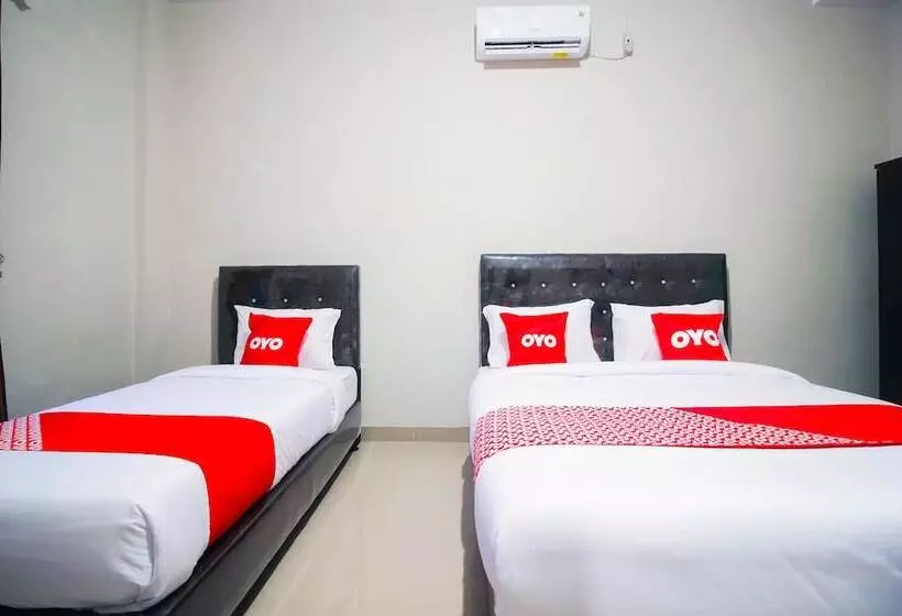 ホテル Oyo 1653 Fajar Residence