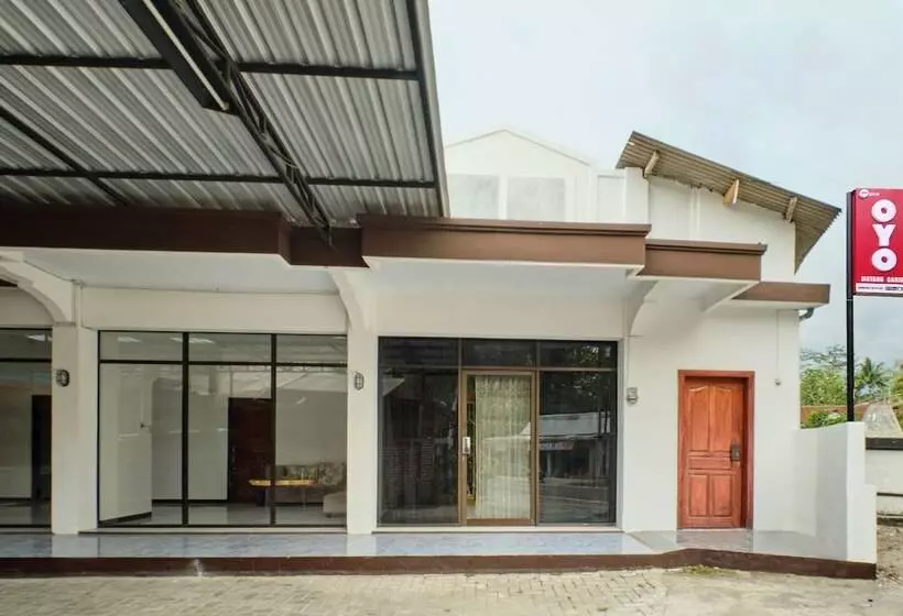 هتل Oyo 2519 Mayang Garini