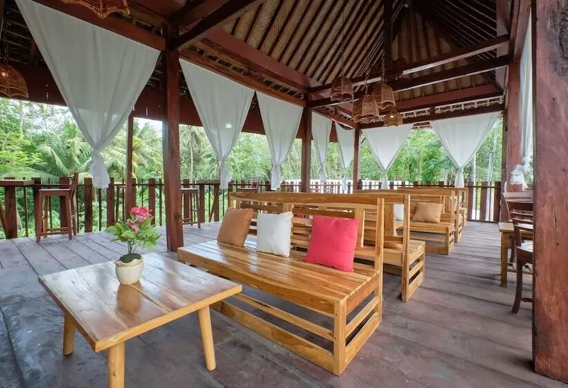 هتل Oyo 2519 Mayang Garini