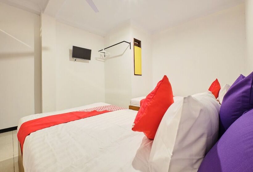 فندق Oyo 2519 Mayang Garini