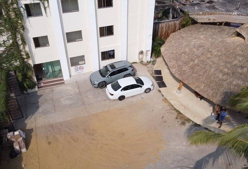 فندق Ashly Loma Larga