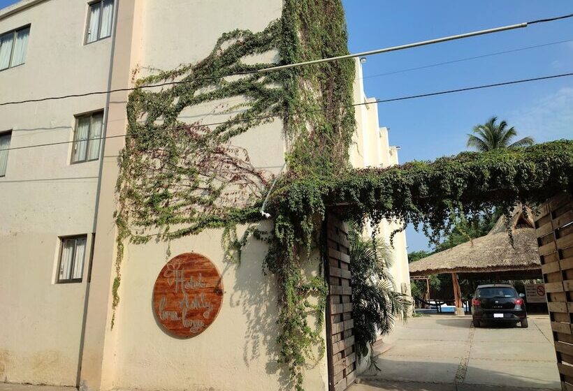 فندق Ashly Loma Larga