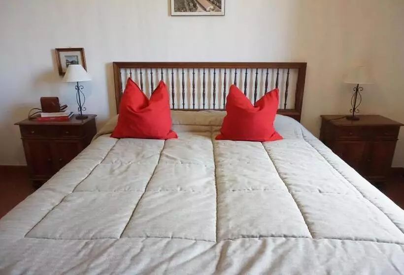 هتل Perelli Winery