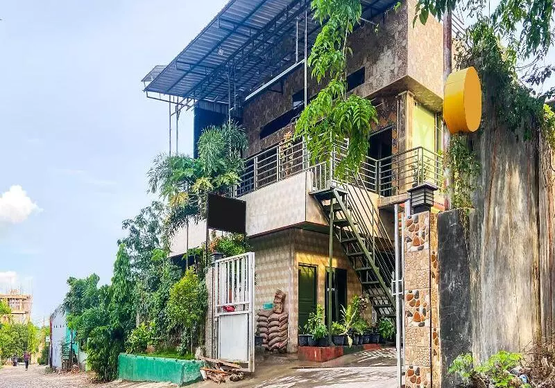 ホテル Spot On 2518 Wilma  Ii Premier