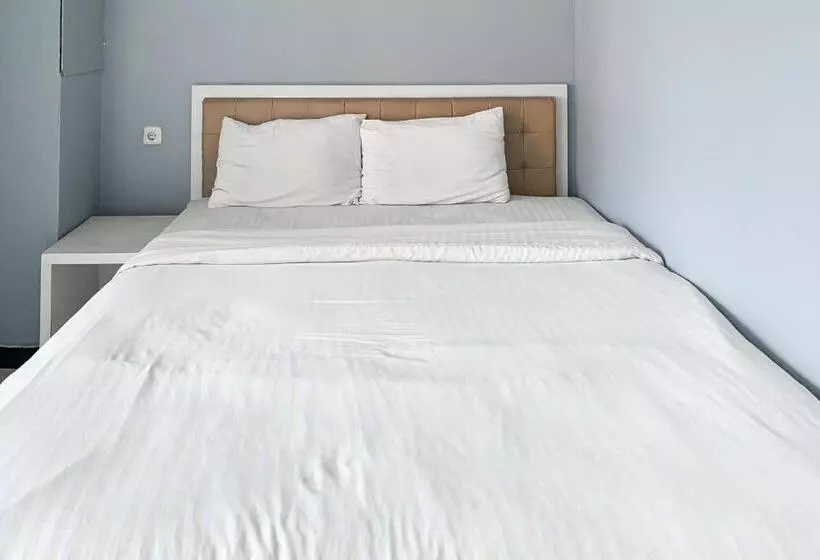 هتل Karins Guesthouse Syariah Redpartner