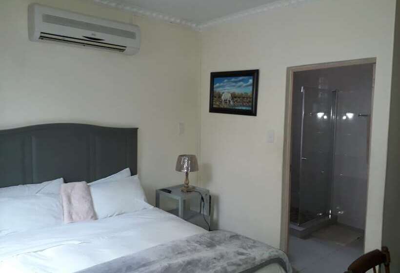 ベッドアンドブレックファースト Cyrildene Lodge